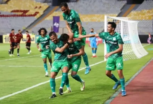 صلاح محسن يتصدر تشكيلة المصري لمواجهة فاركو في الدوري