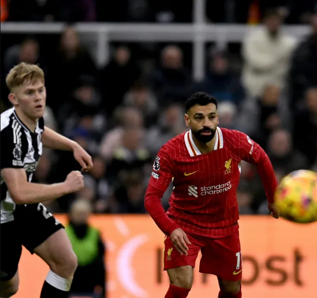 صلاح يقود ليفربول للعودة بالتعادل أمام كريستال بالاس خلال احتفالية تسلم كأس الدوري صلاح يقود ليفربول للعودة بالتعادل أمام كريستال بالاس خلال احتفالية تسلم كأس الدوري