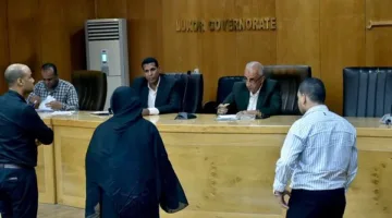 صور: محافظة الأقصر تستجيب لمطالب وشكاوى المواطنين خلال اليوم المفتوح