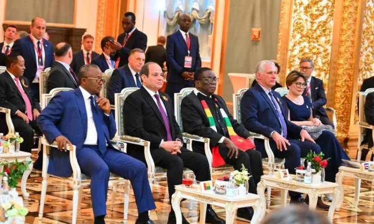 صور مشاركة الرئيس عبد الفتاح السيسي فى حفل عشاء أقامه الرئيس الروسي