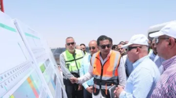 صور.. وزير الصناعة يعلن عن طرح 16 قطعة أرض في المنطقة الصناعية بالمطاهرة بالمنيا