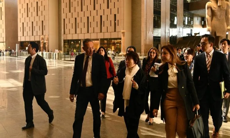 صور..المتحف الكبير يستقبل رئيس جمهورية جزر القمر ووزيرة التعليم اليابانية