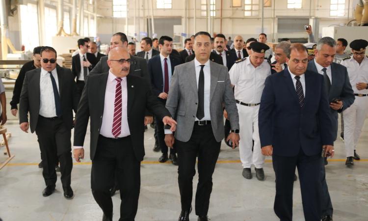 صور..النيابة العامة تجري تفتيشا لمركز إصلاح وتأهيل وادي النطرون