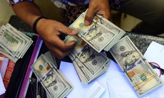 ضبط عدد من قضايا الاتجار بالعملة بقيمة 6 ملايين جنيه خلال 24 ساعة