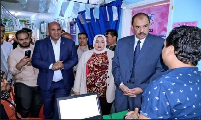 ضمن مبادرة «نحو مجتمع دامج».. محافظ سوهاج يتفقد قافلة تركيب الأطراف الصناعية بمستشفى الهلال الأحمر