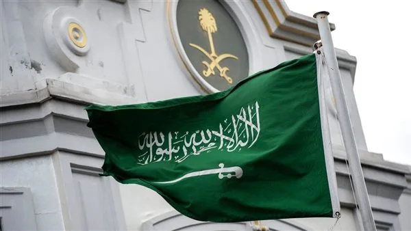 طرق دفع رسوم المرافقين لعام 1446 في السعودية من خلال المنصات الإلكترونية الرسمية طرق دفع رسوم المرافقين لعام 1446 في السعودية من خلال المنصات الإلكترونية الرسمية