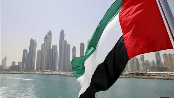 طقس الإمارات الجمعة.. صحو إلى غائم جزئيا مع فرصة تشكل الضباب