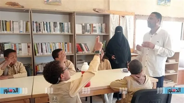 طلاب مدرسة السبوخة الابتدائية للبنين يقومون بزيارة إلى المكتبة العامة في سيوة طلاب مدرسة السبوخة الابتدائية للبنين يقومون بزيارة إلى المكتبة العامة في سيوة