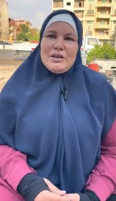 “طلبتها واستجاب الله.. وأصبحت موضوعًا شائعًا” .. أم أنس تروي قصة معاناتها كسايقة دراجة بخارية “طلبتها واستجاب الله.. وأصبحت موضوعًا شائعًا” .. أم أنس تروي قصة معاناتها كسايقة دراجة بخارية