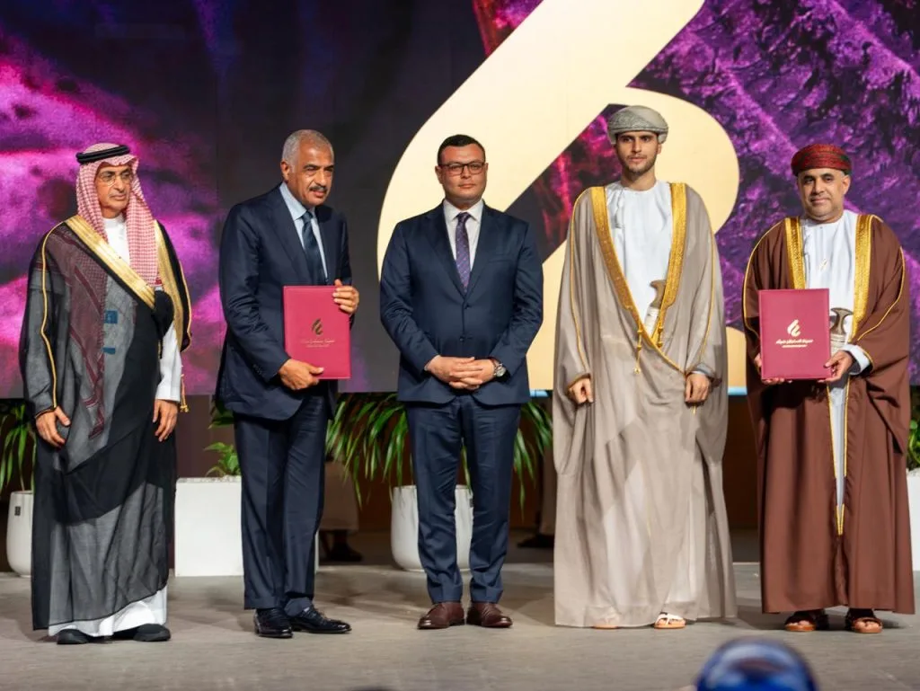 طلعت مصطفى تبرم اتفاقاً لتطوير مشروعين في سلطنة عمان بقيمة 1.5 مليار ريال طلعت مصطفى تبرم اتفاقاً لتطوير مشروعين في سلطنة عمان بقيمة 1.5 مليار ريال