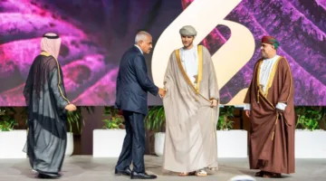 طلعت مصطفى يبرم عقدًا مع وزارة الإسكان في سلطنة عمان لتطوير مشروعين عقاري وسياحي باستثمارات تصل إلى 1.5 مليار ريال عماني.
