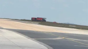 طيار ميدل إيست يبرهن على كفاءته ويتفادى الاصطدام (فيديو)
