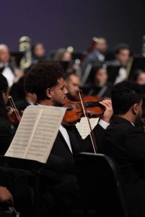 عائدها يخصص للهلال الأحمر المصري.. وزيرة التضامن تشهد أمسية موسيقية بدار الأوبرا | صور