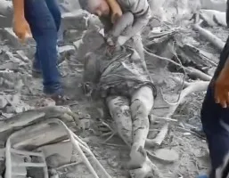 عائلات محذوفة من السجل المدني: 32 شهيدًا وعشرات الجرحى في مجازر إسرائيلية جديدة بغزة وتصاعد أهوال الحرب