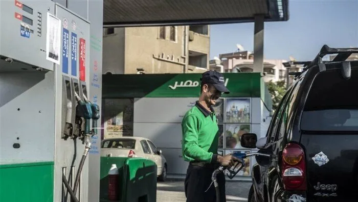 عاجل | البترول تعلن نتائج تحليل عينات «البنزين».. وتكشف عدد وأماكن المحطات المخالفة عاجل | البترول تعلن نتائج تحليل عينات «البنزين».. وتكشف عدد وأماكن المحطات المخالفة