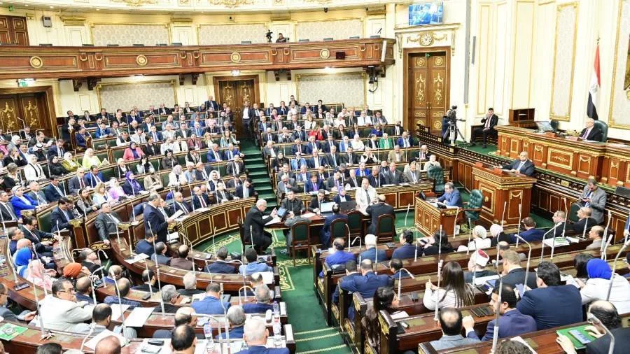 عاجل.. المستشار حنفي جبالي: لا تغيير في عدد مقاعد مجلسي النواب والشيوخ. عاجل.. المستشار حنفي جبالي: لا تغيير في عدد مقاعد مجلسي النواب والشيوخ.