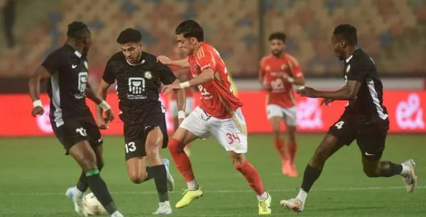 97 دقيقة تثير الجدل: ما السبب وراء زيادة الوقت بدل الضائع في مباراة الأهلي والبنك؟
