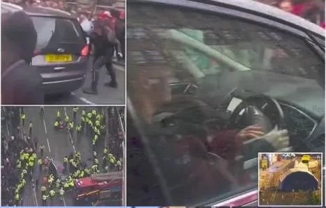 عاجل.. حادث مؤسف في البريميرليج.. شهود عيان يكشفون تفاصيل مأساة ليفربول عاجل.. حادث مؤسف في البريميرليج.. شهود عيان يكشفون تفاصيل مأساة ليفربول