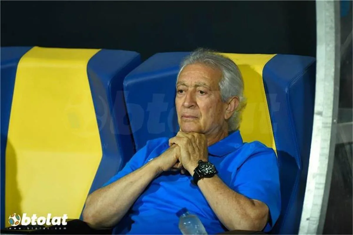 عاجل | دون أي تكلفة.. حلمي طولان يعلن استلامه قيادة منتخب مصر في كأس العرب عاجل | دون أي تكلفة.. حلمي طولان يعلن استلامه قيادة منتخب مصر في كأس العرب