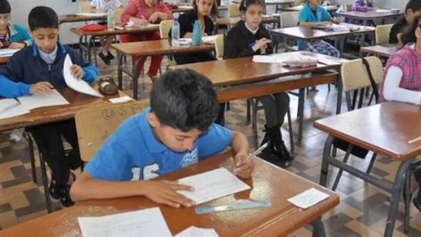 عاجل: قرارات جديدة من وزارة التعليم في القاهرة قبل بدء امتحانات الفصل الدراسي الثاني 2025