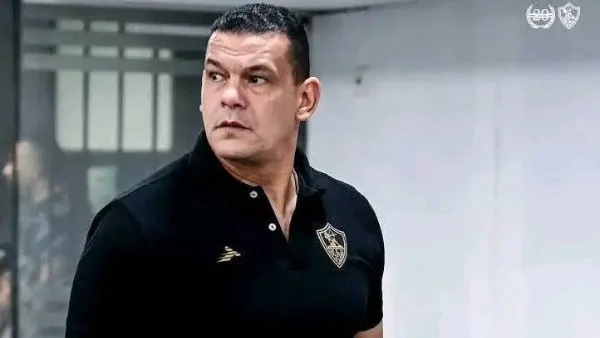 عاجل| مجلس الزمالك يتفق على رحيل عبد الواحد السيد