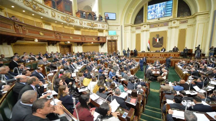 عاجل.. مجلس النواب يوافق على إرسال 31 تقريرًا من لجنة الاقتراحات والشكاوى إلى الحكومة. عاجل.. مجلس النواب يوافق على إرسال 31 تقريرًا من لجنة الاقتراحات والشكاوى إلى الحكومة.