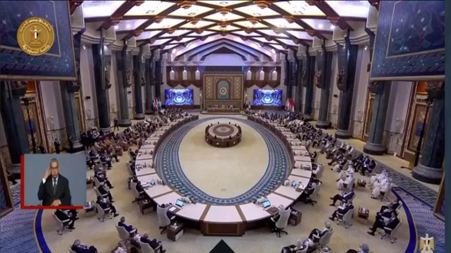 عاجل | مستجدات الجلسة الأولى للقمة العربية اليوم.. العراق يتولى رئاسة القمة من البحرين عاجل | مستجدات الجلسة الأولى للقمة العربية اليوم.. العراق يتولى رئاسة القمة من البحرين
