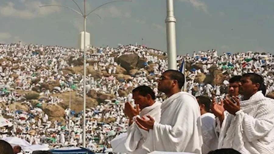 عاجل | موعد يوم عرفة 2025 وعدد أيام إجازة عيد الأضحى عاجل | موعد يوم عرفة 2025 وعدد أيام إجازة عيد الأضحى