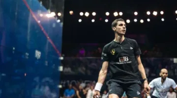 عاجل.. نجم الاسكواش المصري يعلن عن إنهاء مسيرته الرياضية