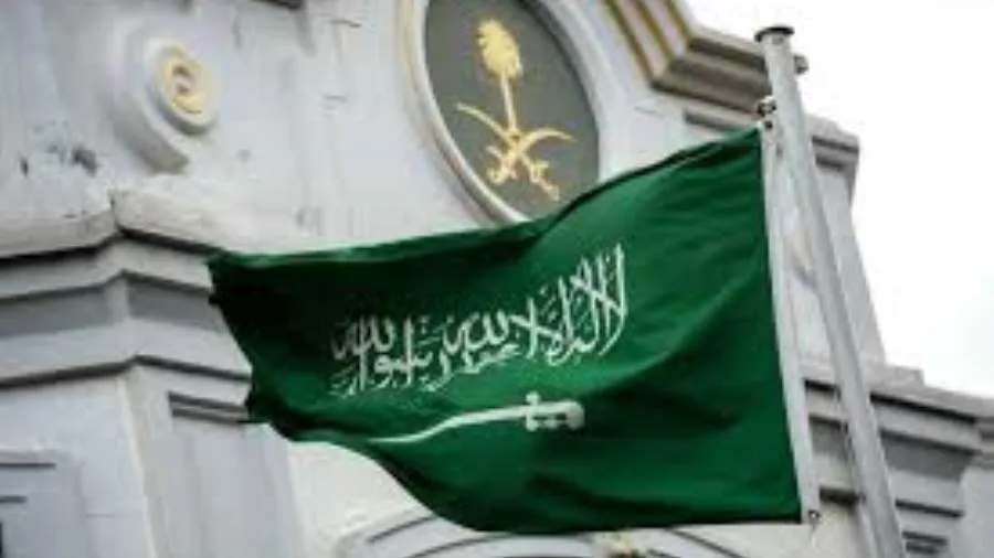 عاجل.. “وزارة الداخلية السعودية”: غرامة تصل إلى 20 ألف ريال لمن يُقبض عليه أثناء أداء الحج بدون تصريح عاجل.. “وزارة الداخلية السعودية”: غرامة تصل إلى 20 ألف ريال لمن يُقبض عليه أثناء أداء الحج بدون تصريح