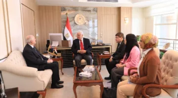 “عاشور”: المؤسسات التعليمية في مصر لديها خبرة كبيرة في برامج التعاون الأكاديمي والبحثي.