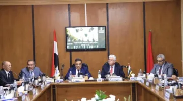 عاشور: تأسيس مراكز توظيف في المعاهد لمساندة خريجي التعليم العالي