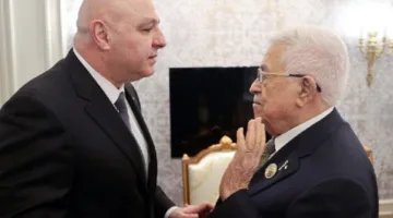 عباس من لبنان يدعو إلى وقف فوري للحرب الإسرائيلية على غزة، وتقديم المساعدات والانخراط في عملية سياسية.