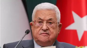 عباس يدعو الفصائل الفلسطينية في لبنان إلى تعزيز الوحدة الوطنية