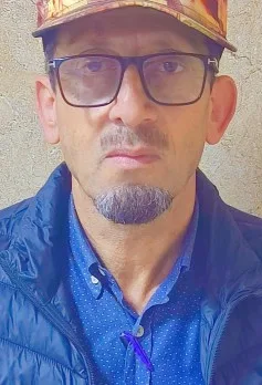 عبد الحميد كناكري خوجة: “بزيارة” ألفي مليار دولار في حقيبة، و400 مليون “طائرة”