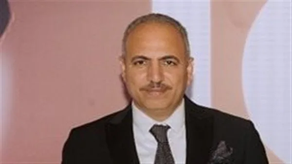 عبد الرحمن زعيم يتولى رئاسة مجلس إدارة جمعية رجال الأعمال والمستثمرين في بدر عبد الرحمن زعيم يتولى رئاسة مجلس إدارة جمعية رجال الأعمال والمستثمرين في بدر