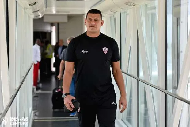 عبد الواحد السيد يعلن نيته الترشح لانتخابات نادي الزمالك المقبلة عبد الواحد السيد يعلن نيته الترشح لانتخابات نادي الزمالك المقبلة