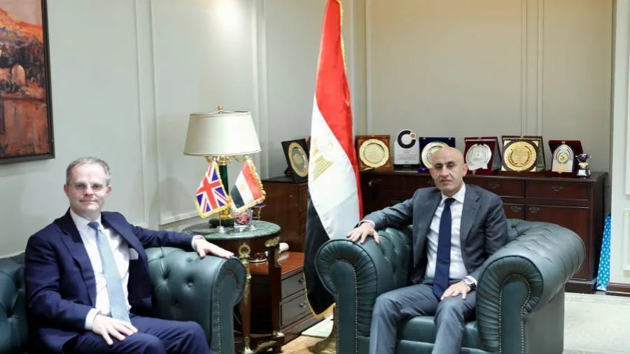 عبداللطيف: استحداث وحدة مركزية الجودة بكل مديرية