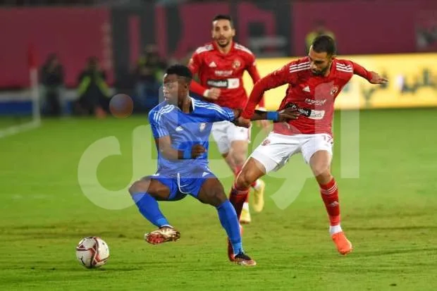 عرض إماراتي يؤخر انتقال صديق أوجولا إلى الزمالك (خاص) عرض إماراتي يؤخر انتقال صديق أوجولا إلى الزمالك (خاص)