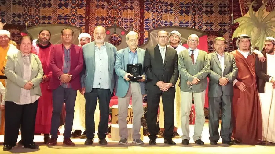 عرض «الراية السوده» للفرقة القومية للمسرح بقصر ثقافة العريش
