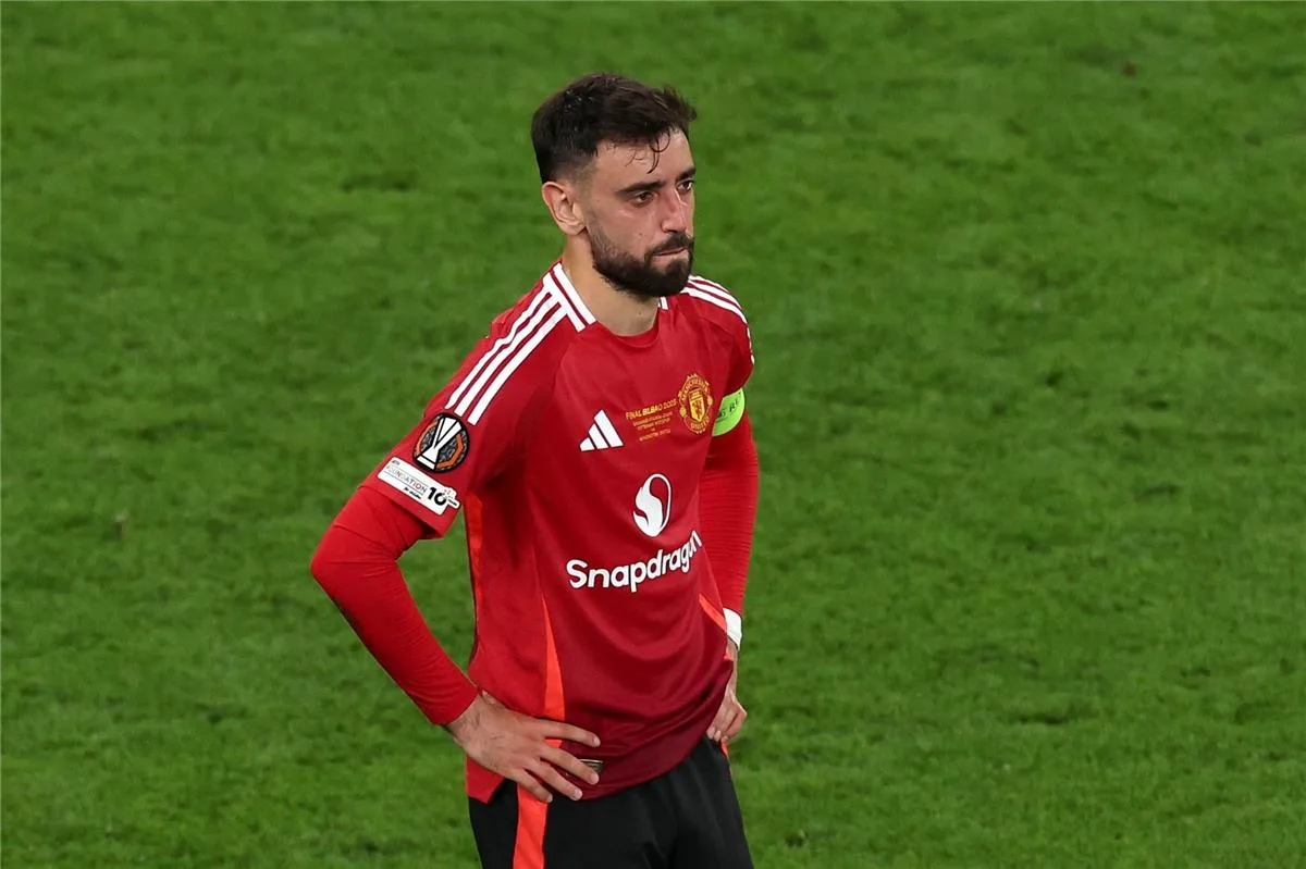 عرض مغري من الهلال لبرونو فرنانديز في إطار كأس العالم للأندية عرض مغري من الهلال لبرونو فرنانديز في إطار كأس العالم للأندية