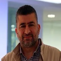 عز الدين أحمد: اللاجئ والسلاح والدولة – تحليل رواية الفلسطيني في لبنان