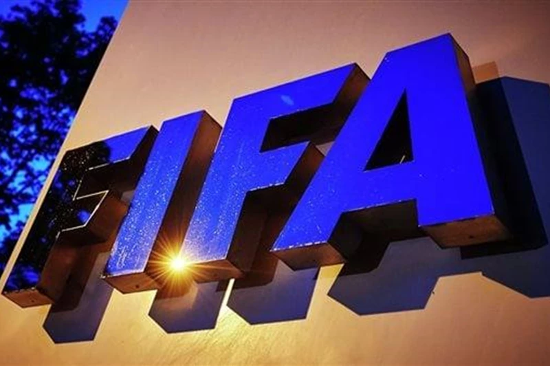 عقوبة جديدة.. فيفا يعلن إيقاف قيد الزمالك