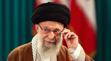 “على أمريكا الخروج من المنطقة.. وستفعل ذلك” – تصعيد من خامنئي!