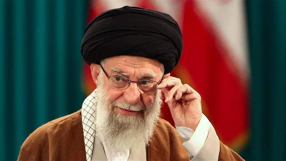 “على أمريكا الخروج من المنطقة.. وستفعل ذلك” – تصعيد من خامنئي! “على أمريكا الخروج من المنطقة.. وستفعل ذلك” – تصعيد من خامنئي!