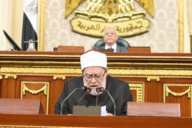 علي جمعة: إصدار قانون لتنظيم الفتوى أصبح مطلبا وطنيا ودينيا