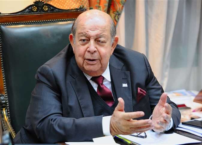 علي عيسى: نجاح قرار توحيد الرسوم مرهون بوضوح الضريبة وتجنب المصاريف المفاجئة