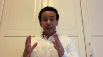علي لهروشي: رحيل رئيس الأوروغواي السابق “خوسيه موخيكا” وفقدان الإنسانية بعد “مانديلا الثاني”