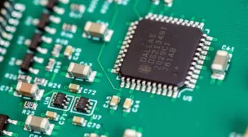 عمالقة التكنولوجيا في الصين يكشفون عن خطة لمواجهة القيود الأمريكية على أشباه الموصلات