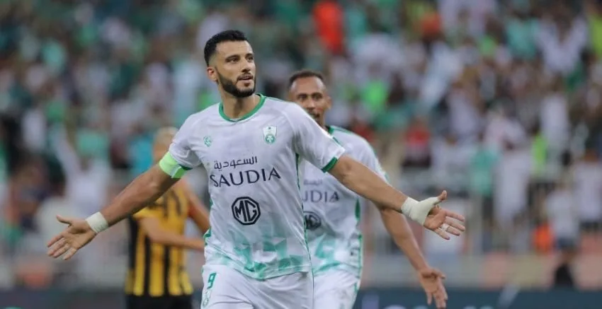 عمر السومة يشير إلى احتمال مغادرته العروبة بعد الهبوط إلى دوري يلو عمر السومة يشير إلى احتمال مغادرته العروبة بعد الهبوط إلى دوري يلو